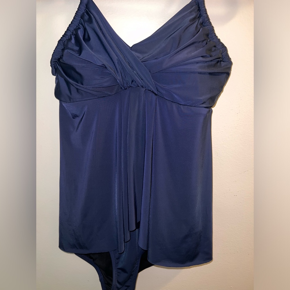 Garnet Hill Navy Twist Front Flowy One Piece Size 6